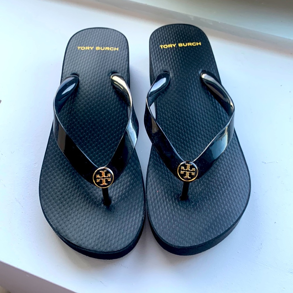Like New Tory Burch Flip flops